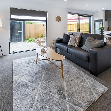 2Br Townhouse: Cosy, Close To City, Car Park Christchurch Exteriör bild