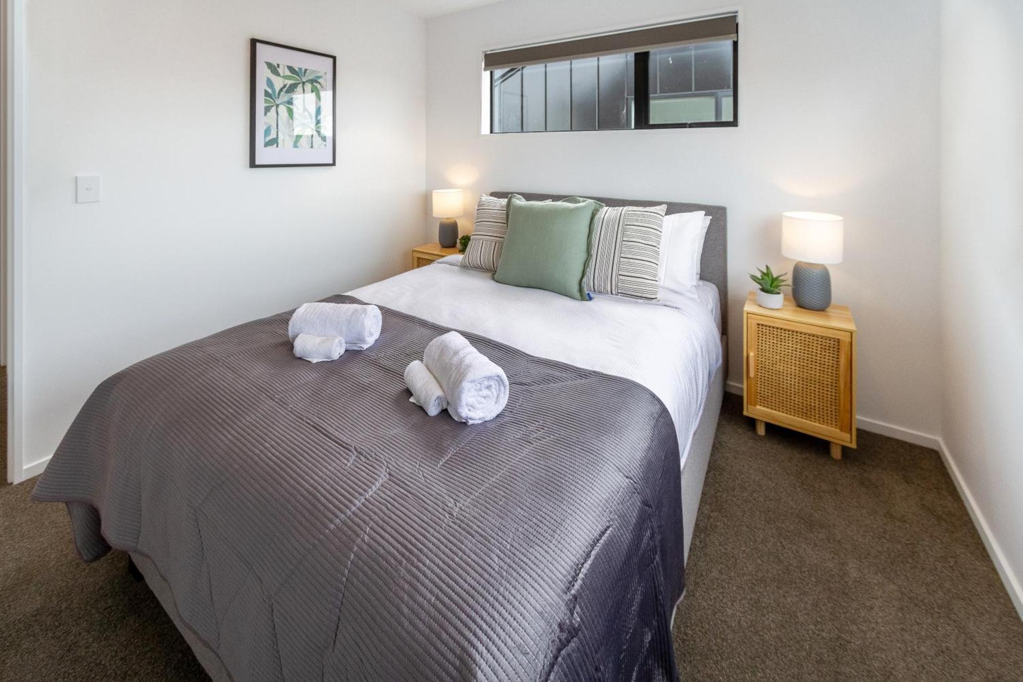 2Br Townhouse: Cosy, Close To City, Car Park Christchurch Exteriör bild