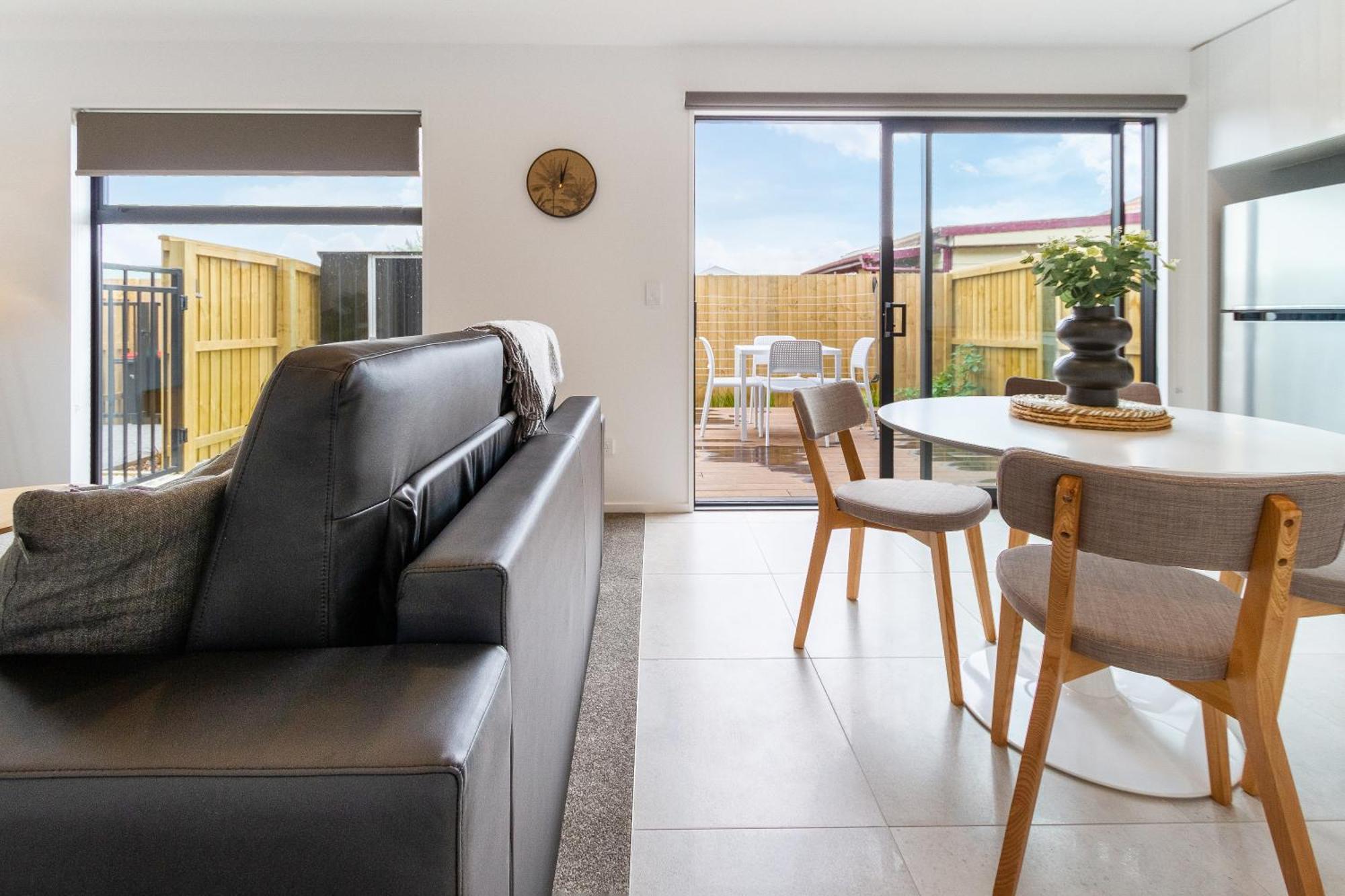 2Br Townhouse: Cosy, Close To City, Car Park Christchurch Exteriör bild